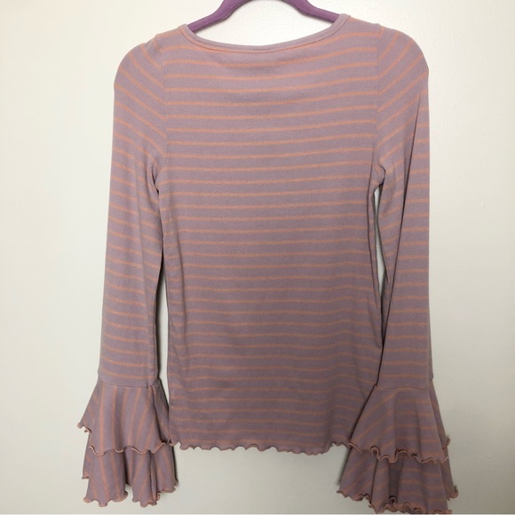 We The Free Good Find Bell Sleeve Shirt Dusty Pink Lettuce Hem Size Medium - Picture 2 of 4